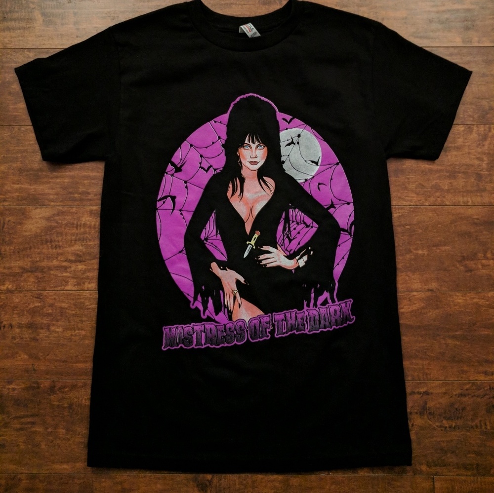 NEW ELVIRA Mistress Of  The Dark t-shirt unisex